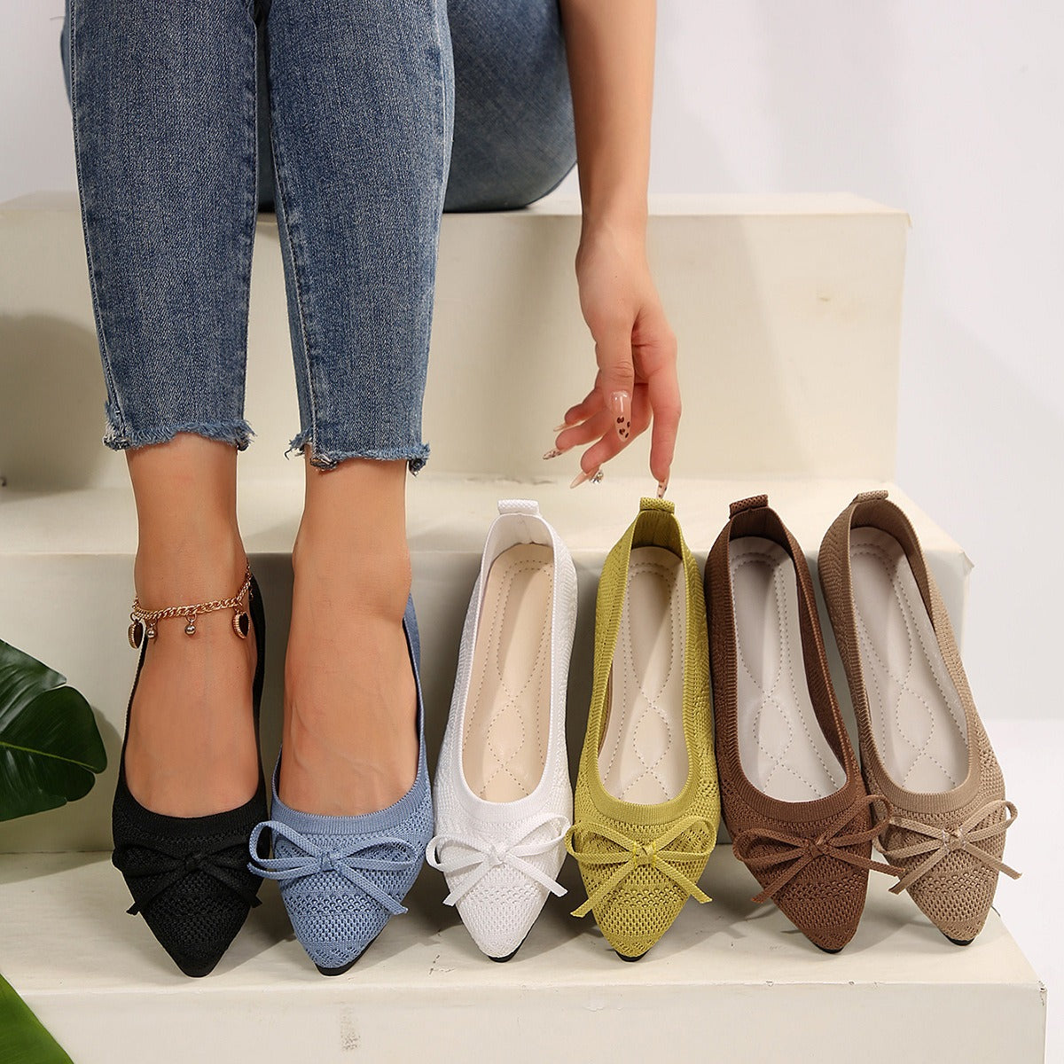 Damen-Ballerinas aus atmungsaktivem Strickgewebe mit dekorativer Schleife - Camila