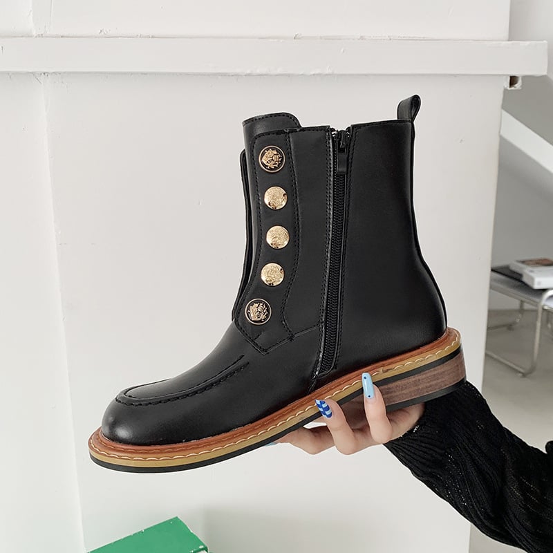 Stiefeletten mit goldener Knopfleiste - Enorie