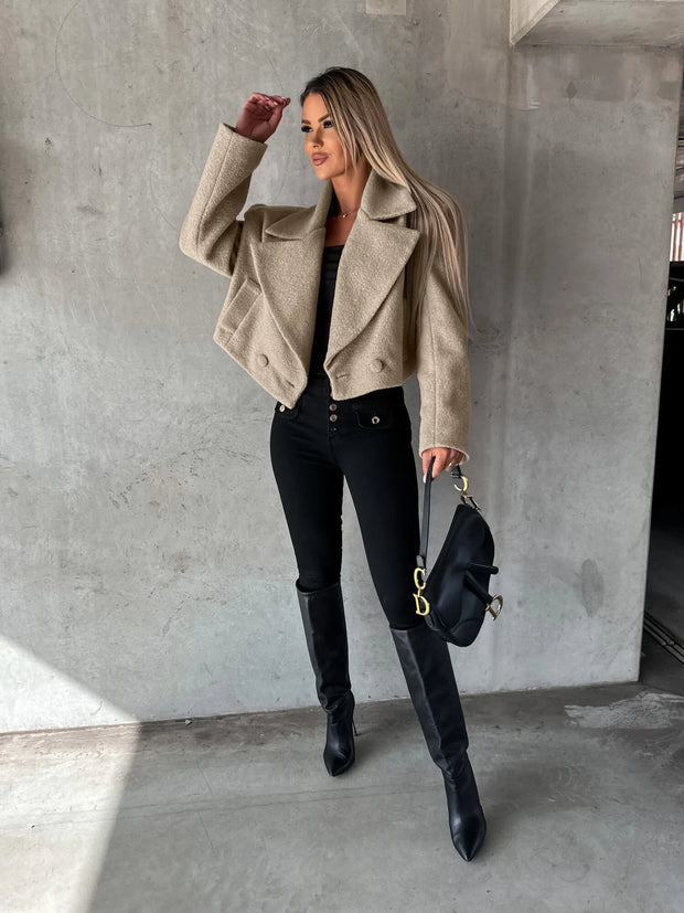 Manteau court pour femme à revers et coupe oversize - Annika