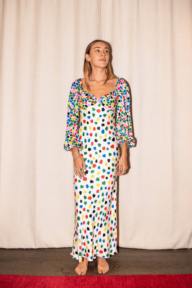 Ricarda - Sweetheart Splice Maxi robe en satin imprimée à pois