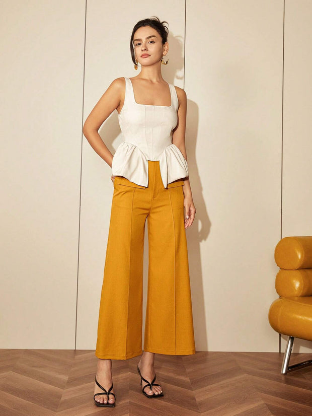 Jessy - Top chic à col carré et ourlet asymétrique