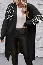 Arleth - Offene schulterfreie Duster-Strickjacke mit Blumenstickerei