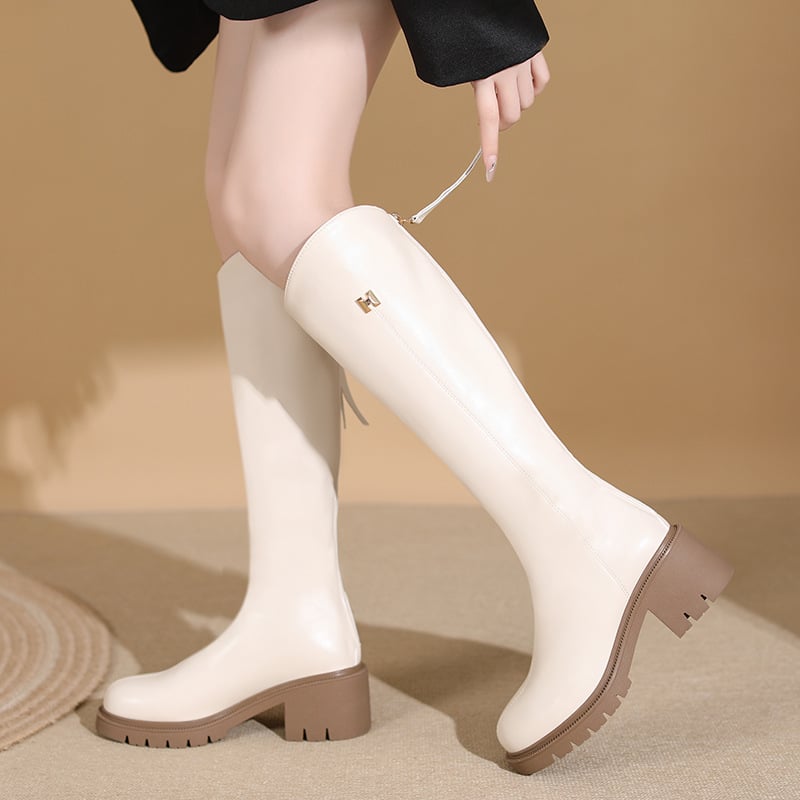 Robuste hohe Damenstiefel - Svetya