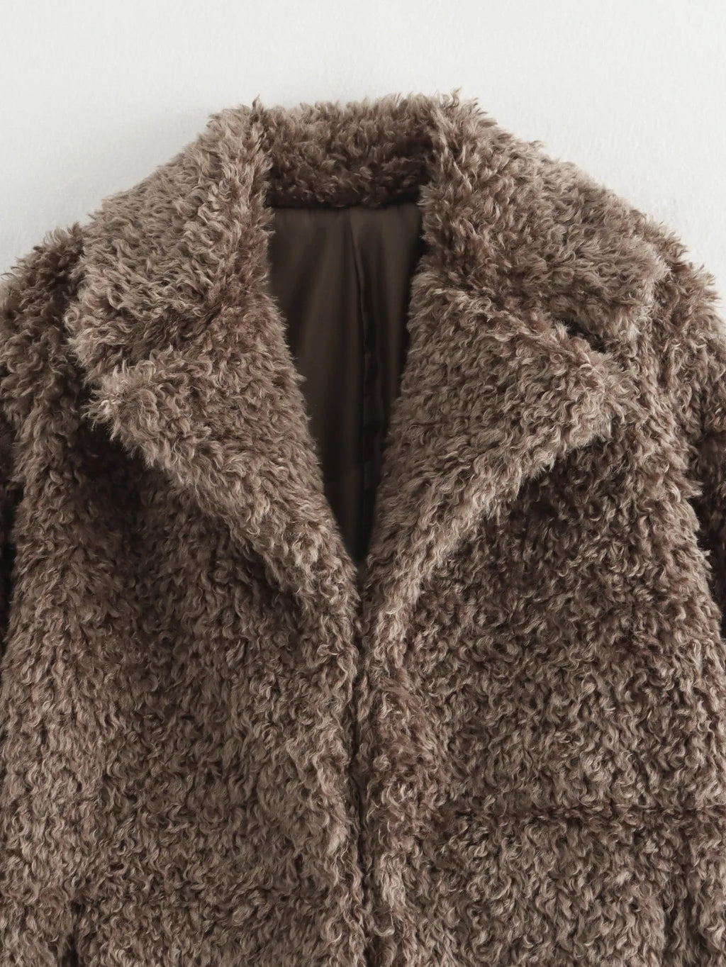 Plüschjacke für Damen mit klassischem Revers - Rosaura