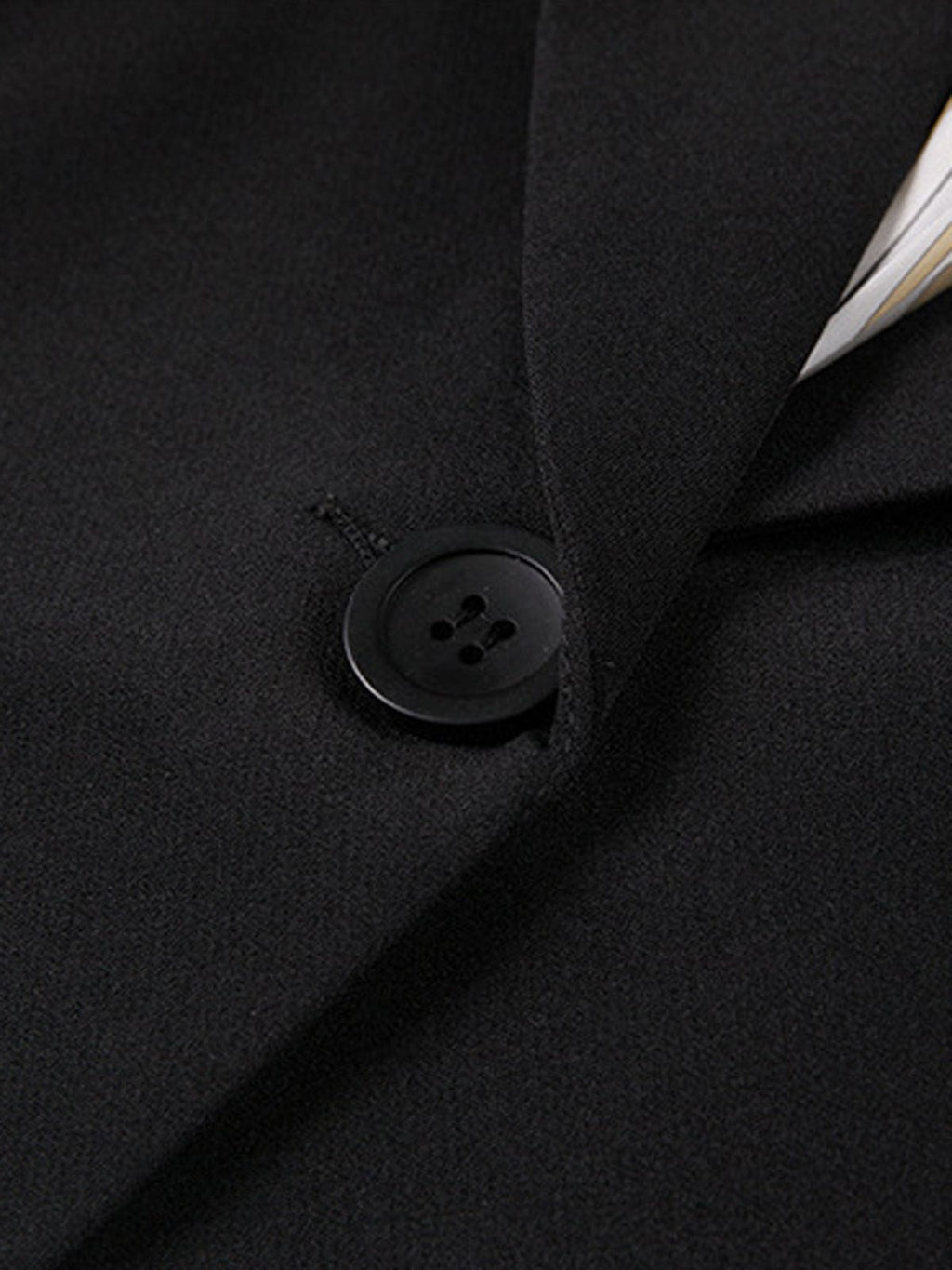 Kurzer Damenblazer im Tailored-Stil – Selina
