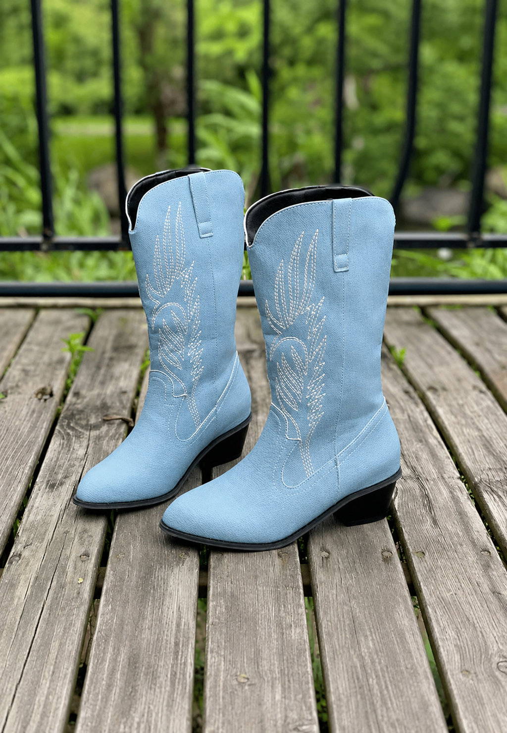 Cowboystiefel für Damen, mittelhoch, bestickt, mit breitem Absatz – Helga
