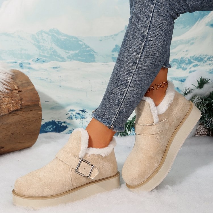 Damen Winterstiefel mit dekorativer Schnalle - Lianova