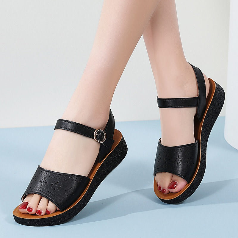 Damen-Sandalen aus durchbrochenem Kunstleder - Monica