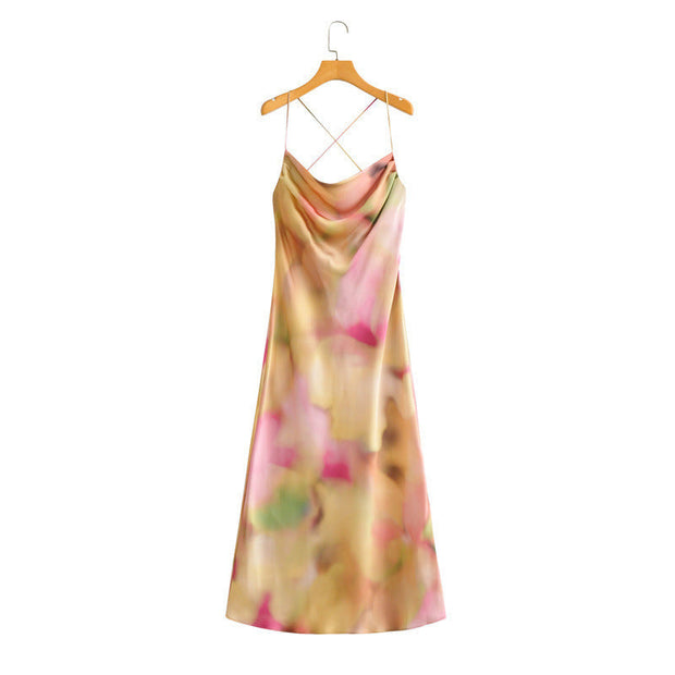 Robe longue à fines bretelles et décolleté - Elinor