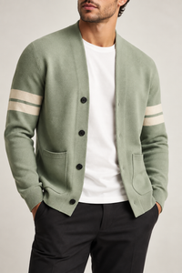 Herren-Strickjacke mit V-Ausschnitt, gestreiften Ärmeln und Knöpfen – Lennart