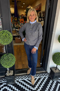 Damen-Strickjacke mit Knöpfen und Rundhalsausschnitt – Clémence