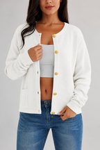 Damen-Strickjacke mit Rundhalsausschnitt, Knöpfen und Taschen – Sorelia