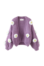 Damen-Strickjacke aus grobem Strick mit Blumenapplikationen und Puffärmeln – Mulinne