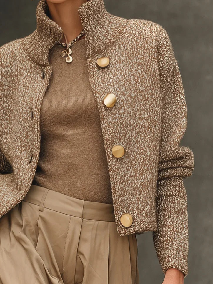 Elegante Strickjacke mit Stehkragen und Knöpfen – Kissa