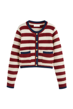 Damen-Strickjacke mit Streifen, Metallknöpfen und kontrastfarbenen Paspeln – Pastinne