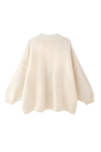 Oversize-Strickjacke mit grobem Strickmuster, Rollkragen und Metallknöpfen – Koranna