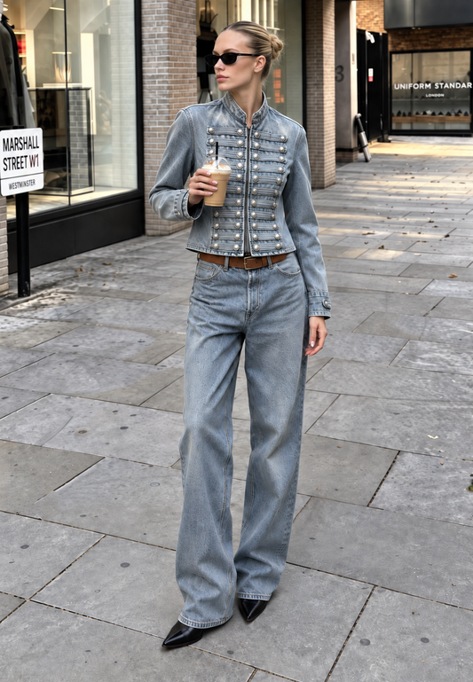 Damen-Jeansjacke mit Stehkragen und Metallknöpfen – Apolline
