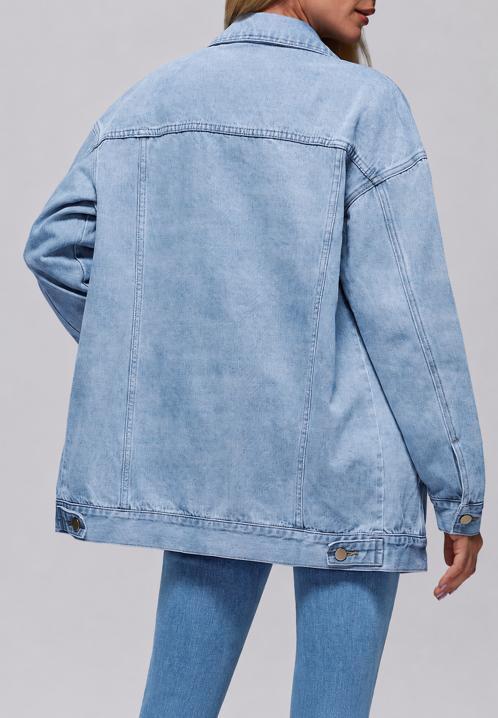 Lange Oversize-Jeansjacke für Damen mit Patten-Taschen – Eira