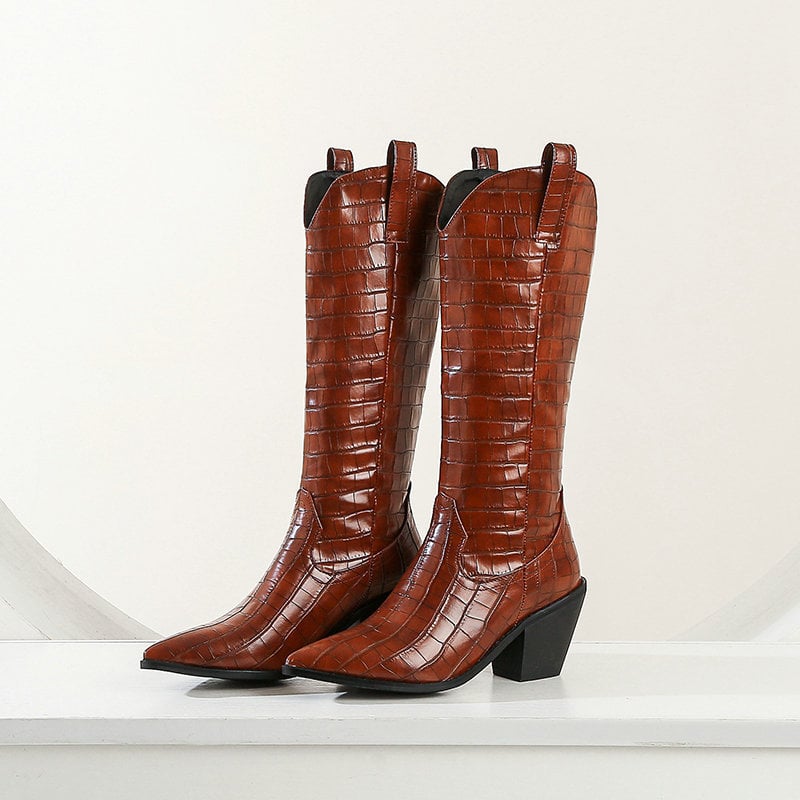 Hohe Damenstiefel mit klobigem Absatz - Kyvraen