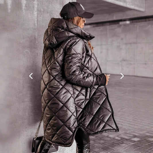 Lange Steppjacke mit urbanem Design - Levia