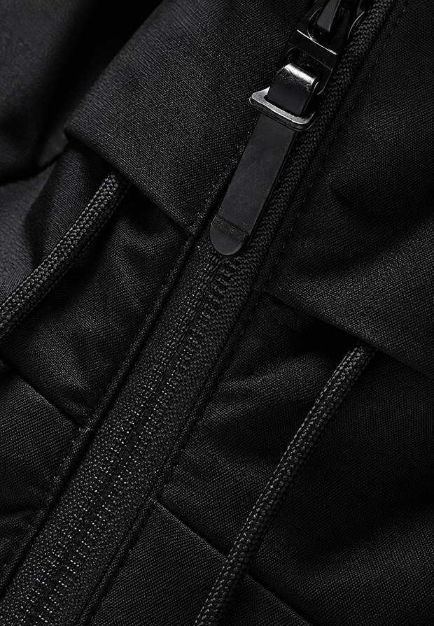 Veste matelassée homme à capuche réglable coupe classique finition mate - Nereo