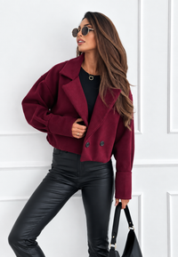 Kurze Damenjacke mit breitem Revers im Oversize-Schnitt – Céliane