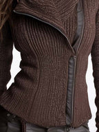 Damen-Strickjacke mit asymmetrischem Reißverschluss und hochgeschlossenem Rippstrickkragen – Eliska