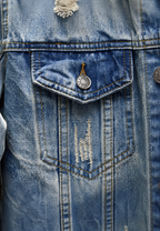 Herren-Jeansjacke in Slim-Fit-Passform mit Rissen und Wasch-Effekt – Levon