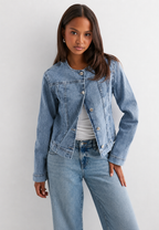 Taillierte Damen-Jeansjacke mit Rundhalsausschnitt – Sigrid