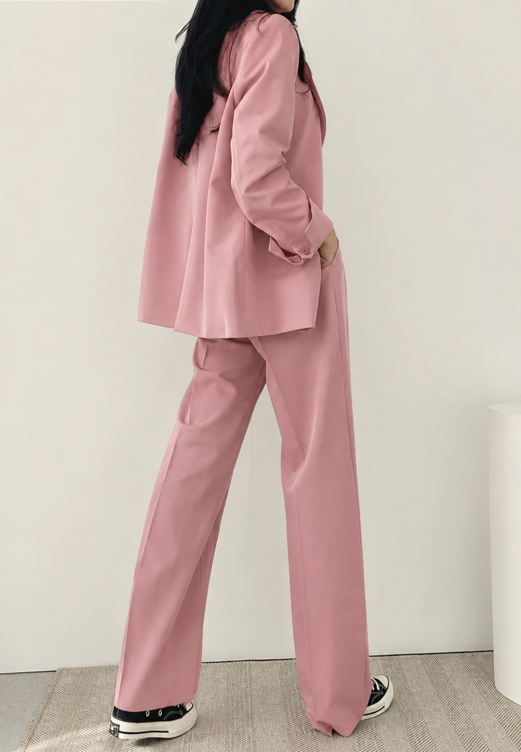 Zweiteiliges Damen-Set aus Blazer und gerader Hose – Athena