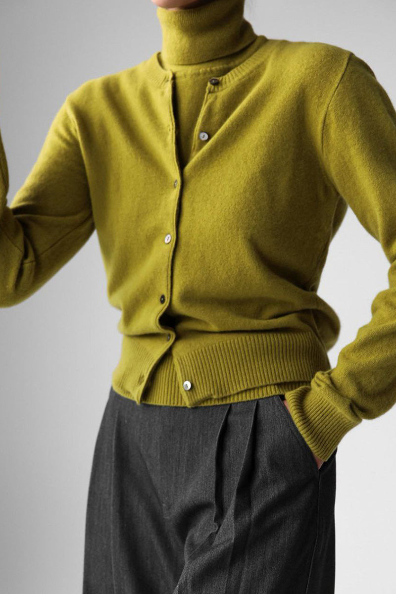 Damen-Set: ärmelloses Top mit hohem Kragen und kurzer Strickjacke – Celia