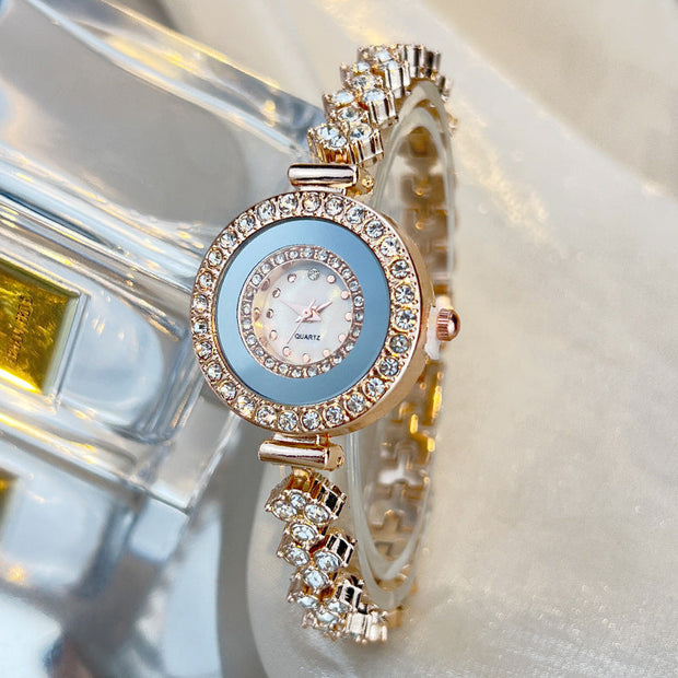 Montre-bracelet femme avec cadran rond et cristaux - Marvella