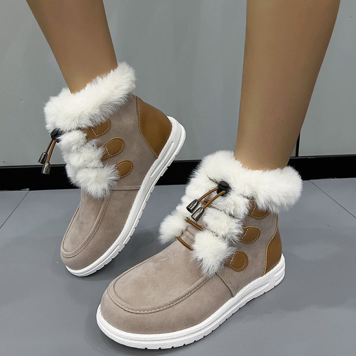 Winterliche Damenstiefelette mit Plüschoberfläche - Yseline