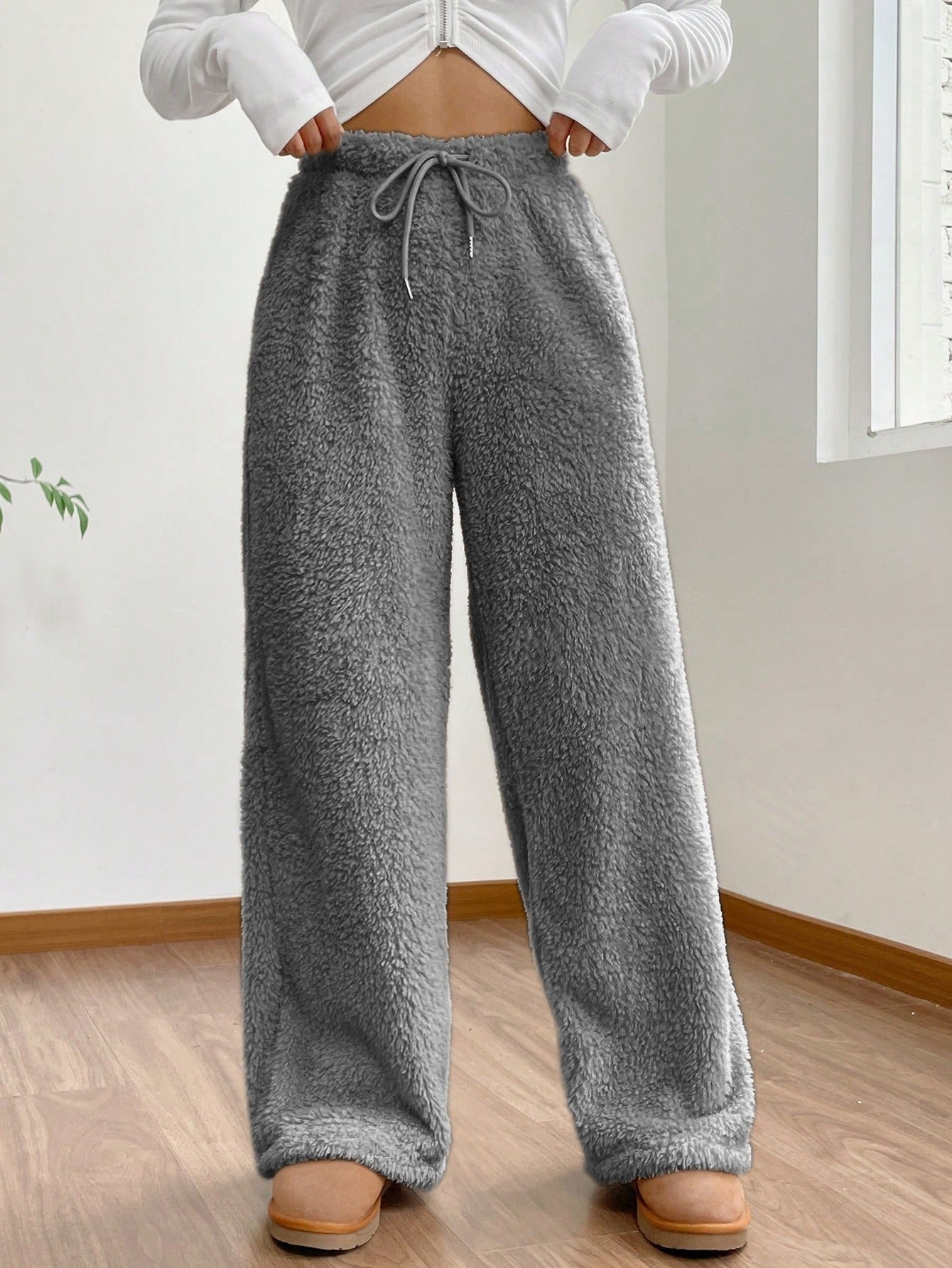 Flauschige strukturierte Damenhose - Avenne