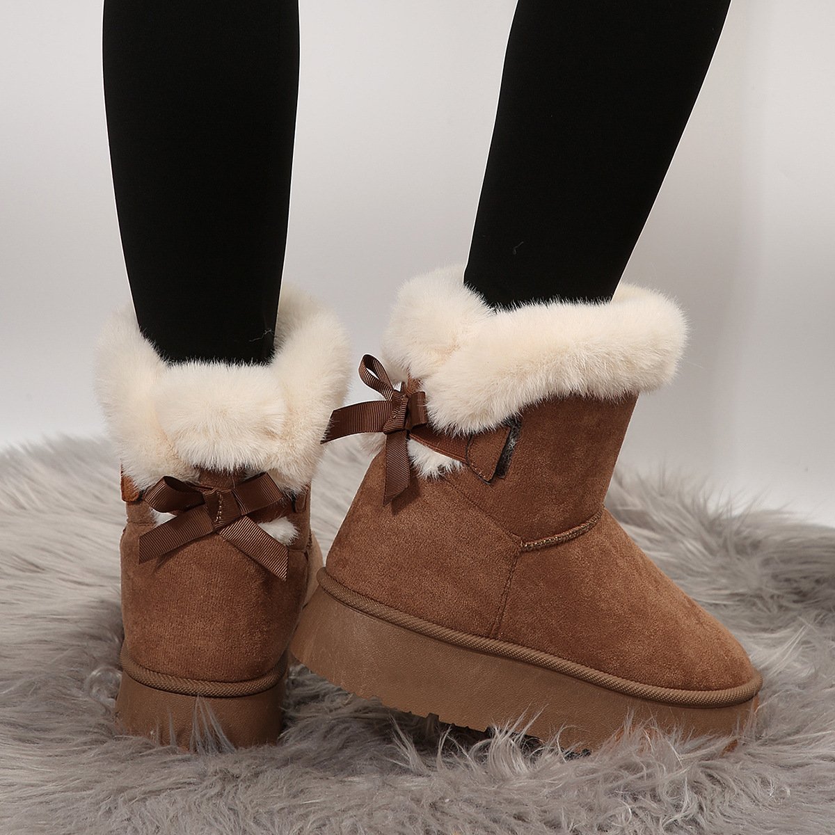 Winterstiefeletten für Frauen mit heiterem Effekt - Yureli