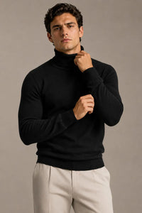 Herrenpullover mit Rollkragen, schmaler Passform, glatter Strick – Caspar
