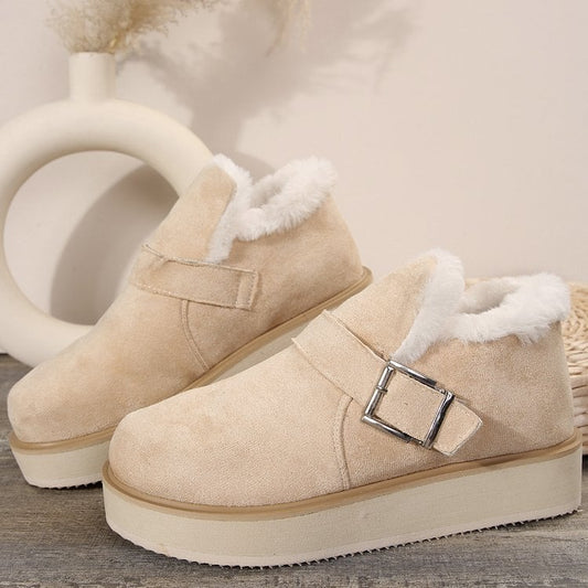Damen Winterstiefel mit dekorativer Schnalle - Lianova