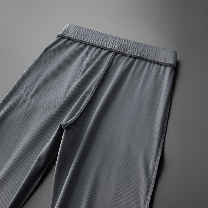 Herren-Sporthose mit bestickter Tasche - André