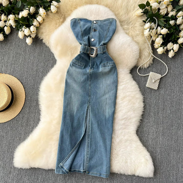 Trägerloses Kleid aus Denim mit Gürtel im Western-Stil - Dakota