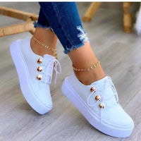Baskets compensées pour femmes avec finition brillante et détails métalliques - Alma