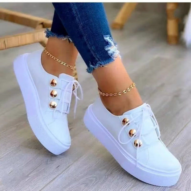 Baskets compensées pour femmes avec finition brillante et détails métalliques - Alma
