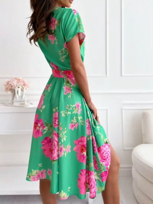 Robe à manches courtes à imprimé floral avec ceinture verte - Mirella