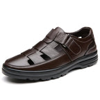 Offene Herrenschuhe aus klassischem schwarzem atmungsaktivem Leder - Velmar