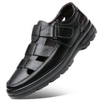 Offene Herrenschuhe aus klassischem schwarzem atmungsaktivem Leder - Velmar