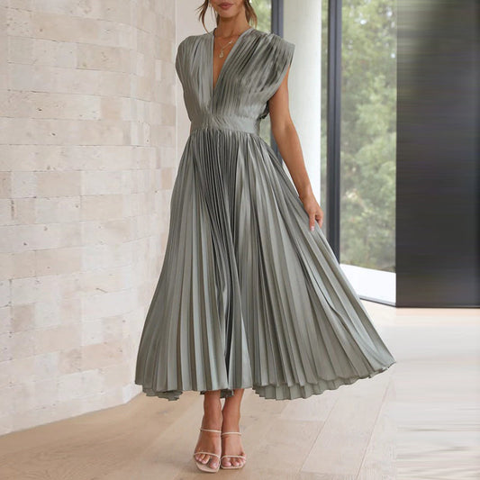 MELI - Robe avec décolleté en V