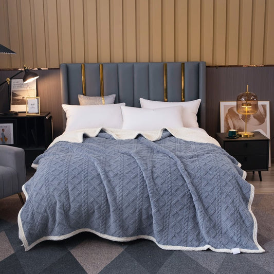 Couverture thermique double couche avec effet laine douce