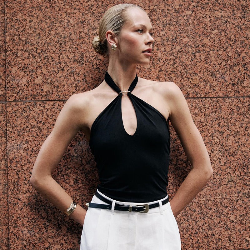 Damen-Top mit gerüschtem Neckholder-Ausschnitt und asymmetrischem Design - Kiara