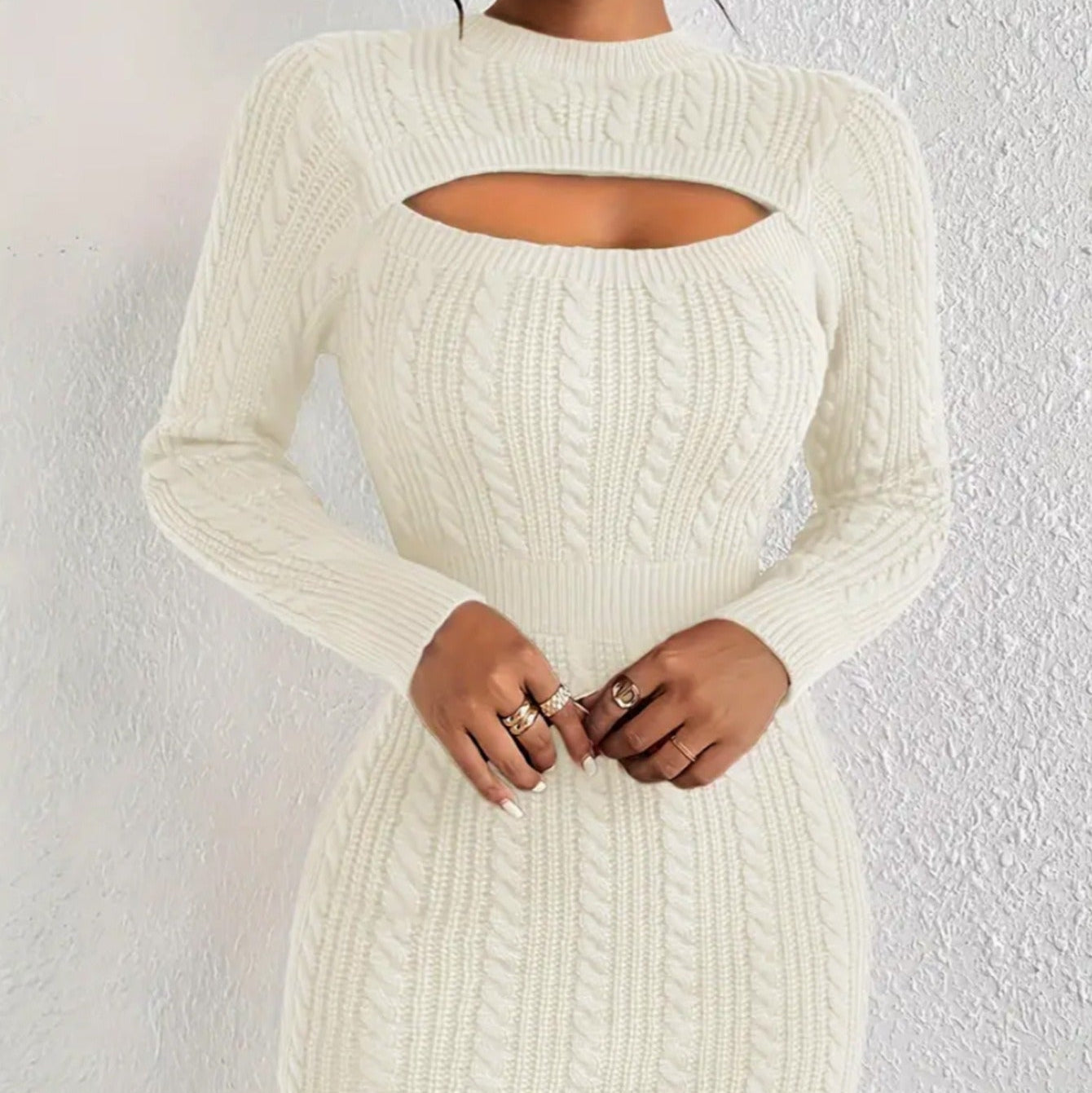 Kurzes, eng anliegendes, geflochtenes Strickkleid - Noelia