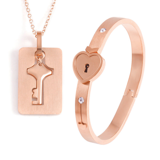 Parure couple cadenas et clé design cœur - Énclave