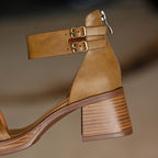 Mittlere Damen-Sandalen mit doppelter Schnalle und Reißverschluss hinten - Elvira